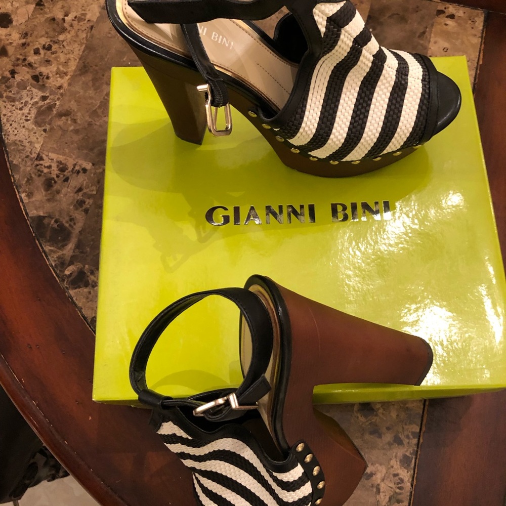 Shoes - Picture 3 of 3